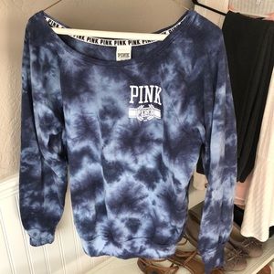 VS PINK pullover